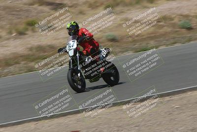 media/Apr-20-2025-AHRMA (Sun) [[393a79c373]]/Race/Group 3/Turn 4b/